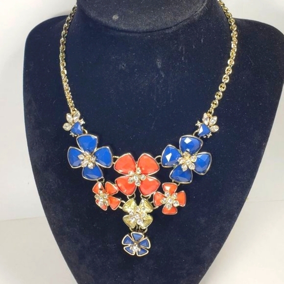 Polished Gold Colorful Flower Sparkle Crystal Necklace Statement Floral Jewelry - Picture 3 of 9